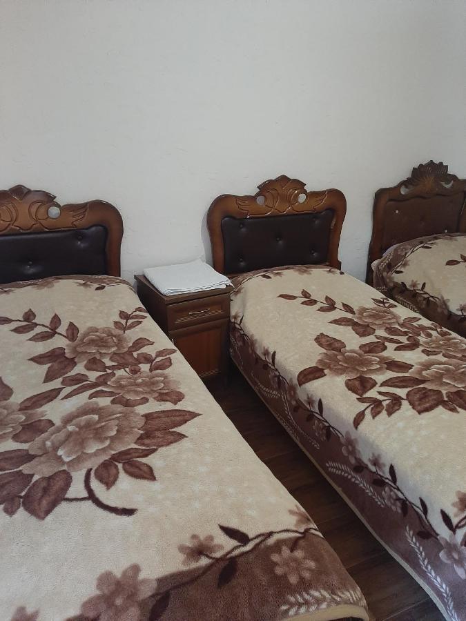 Narvar Hotel Goris Exterior photo